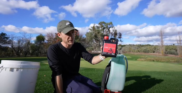 holding liquid fertiliser